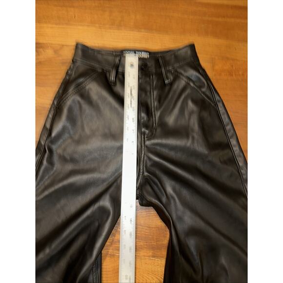 Social Tourist Feux Leather Pants Black Waist 24 Size 0R Ultra High Rise Baggy - Picture 7 of 14